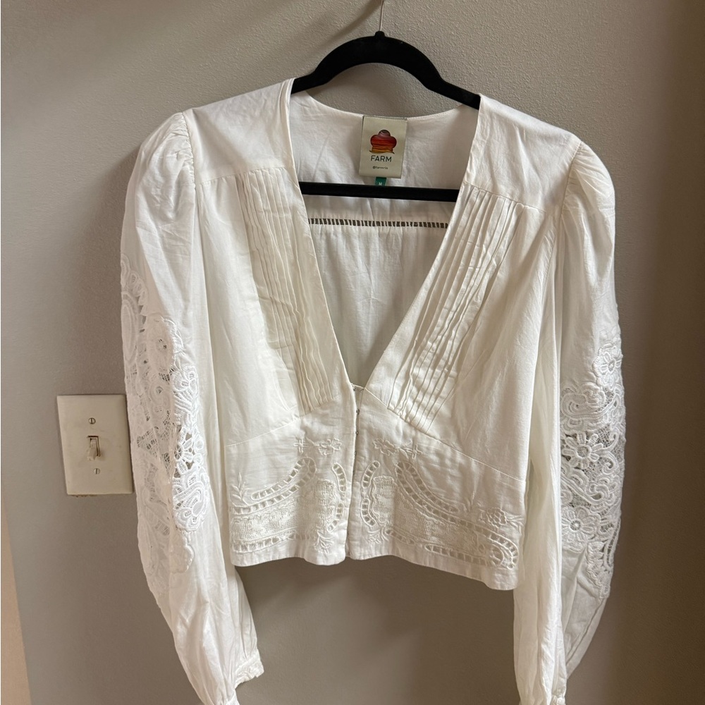 FARM Rio Elegant White Lace Blouse